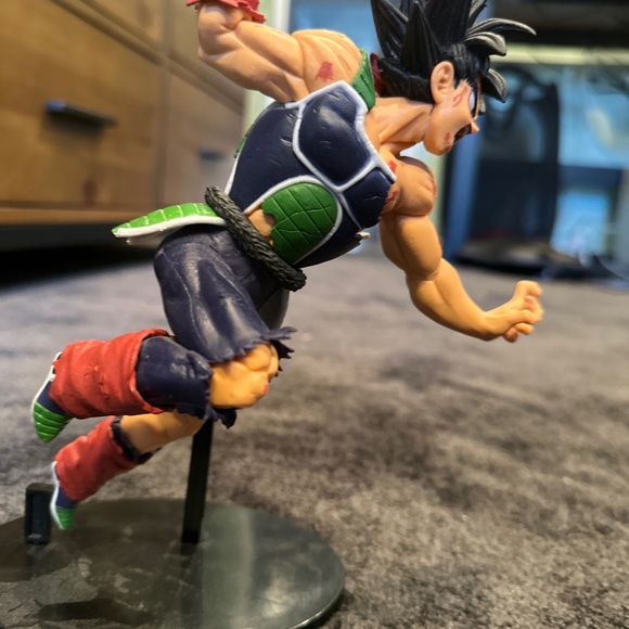 GOKU SSJ GOD AND BARDOCK FIGURES FOR SALE!! - Picture 6 of 6